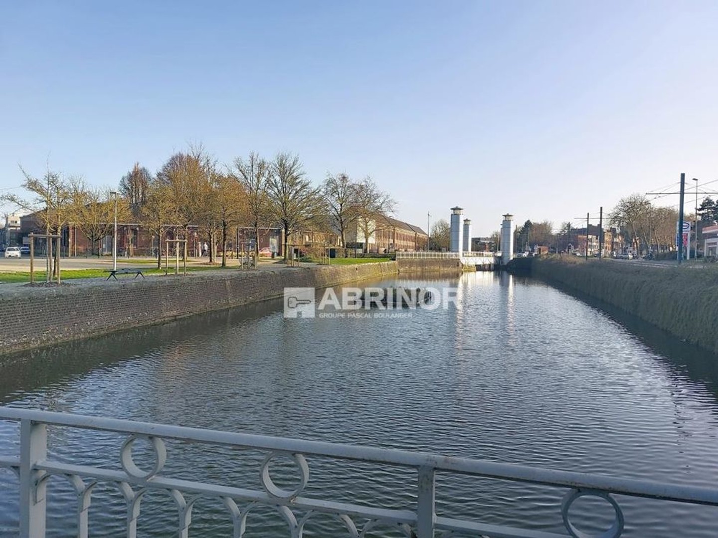 Magnifique bel étage - Quai de CHERBOURG - Boulevard de la MARNE