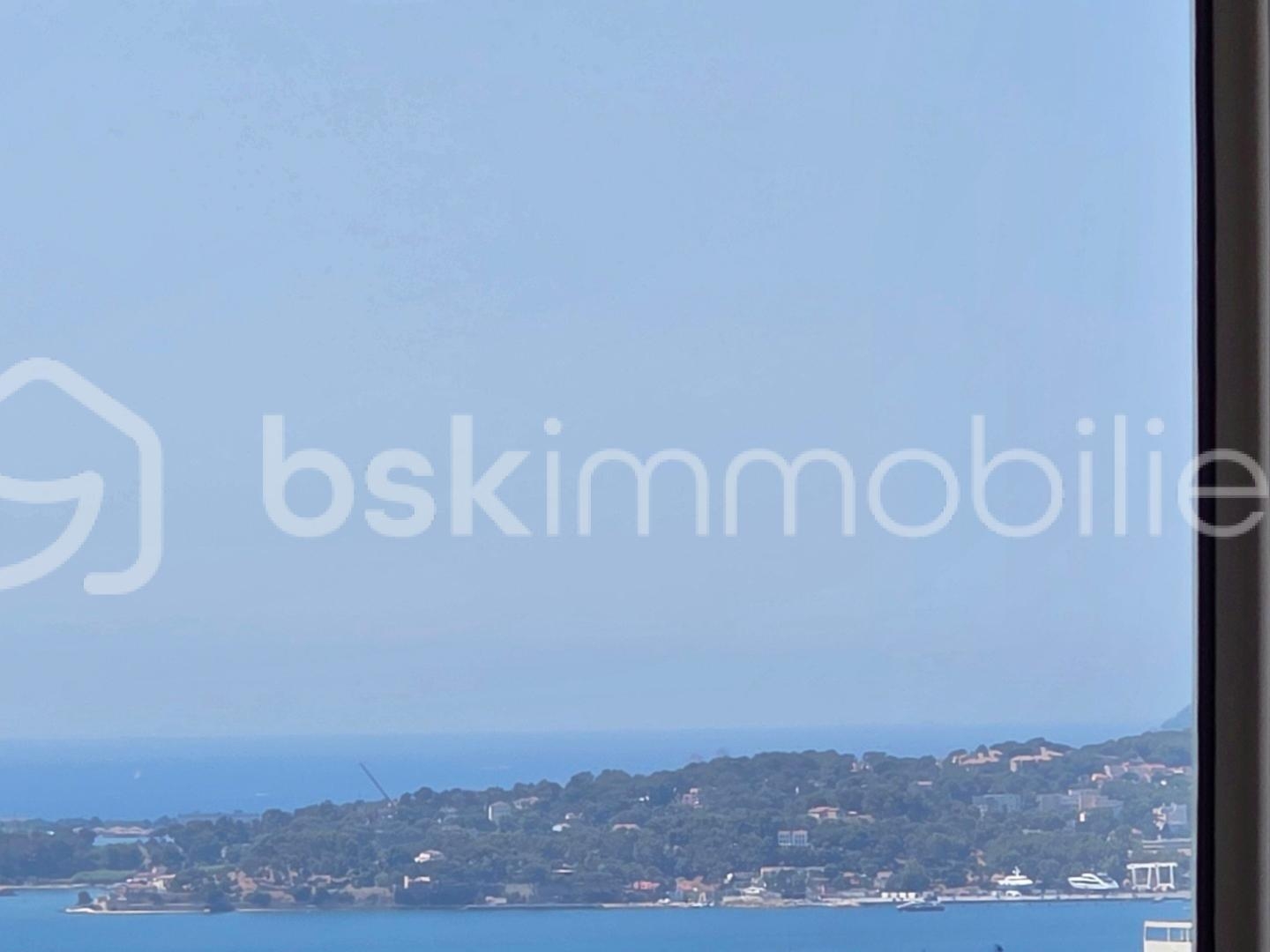 Appartement à vendre - 3 pièces - 64m2 - Toulon (83000)