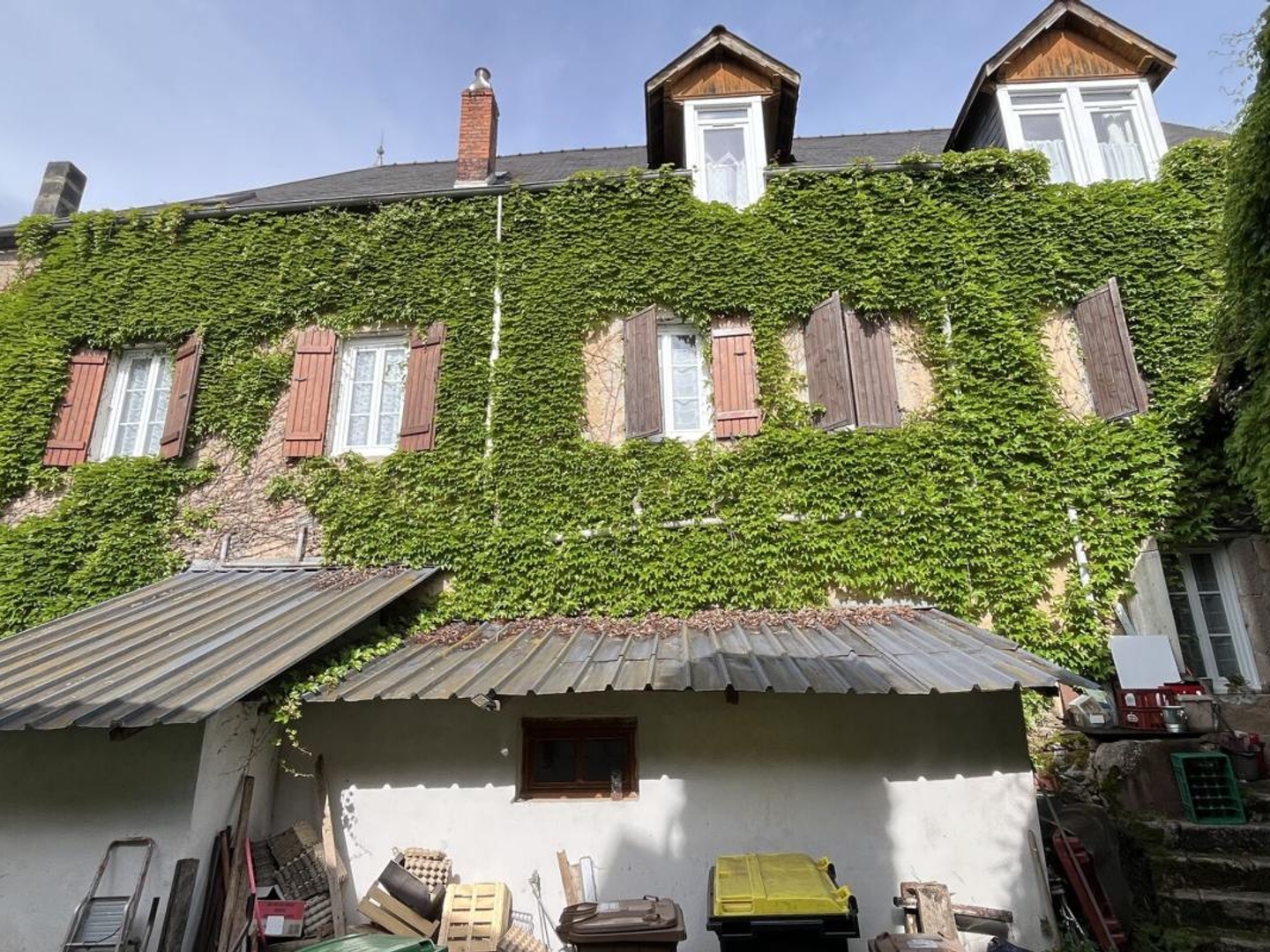 Magasin à vendre - 2 pièces - 340m2 - Alligny-En-Morvan (58230)