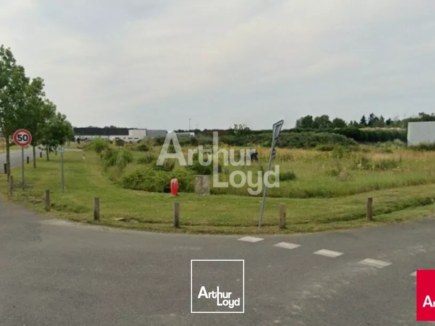 CONTRES - VENTE TERRAIN 5 561 M² - ZONE INDUSTRIELLE