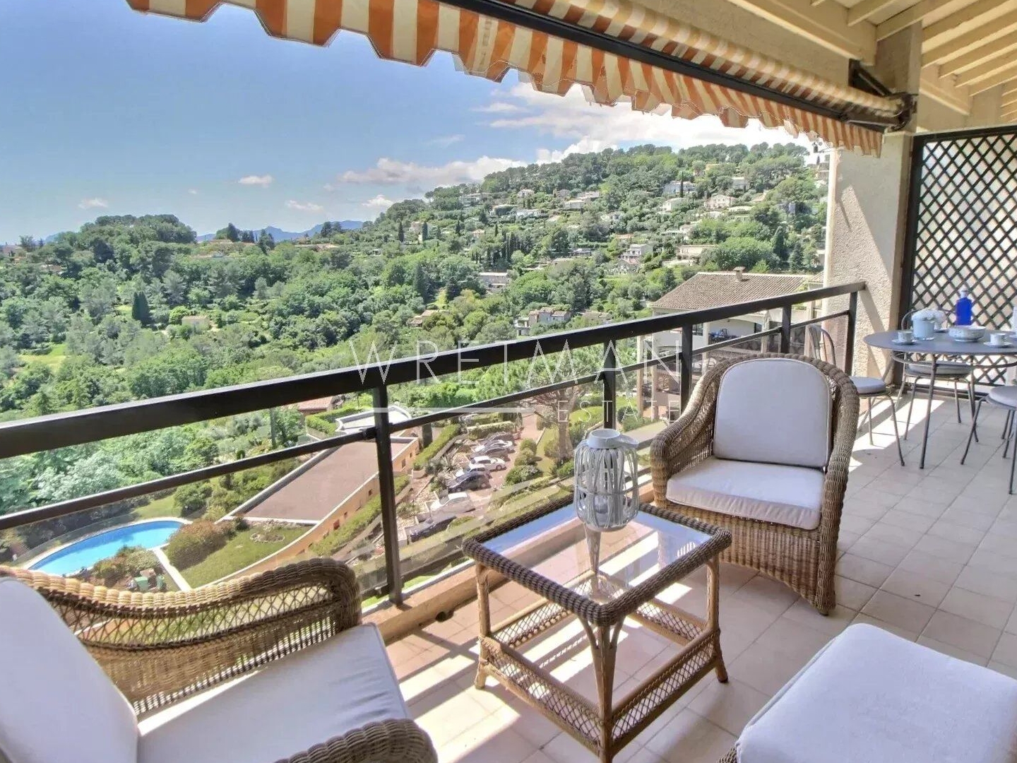 Appartement à vendre - 4 pièces - 103m2 - Mougins (06250)