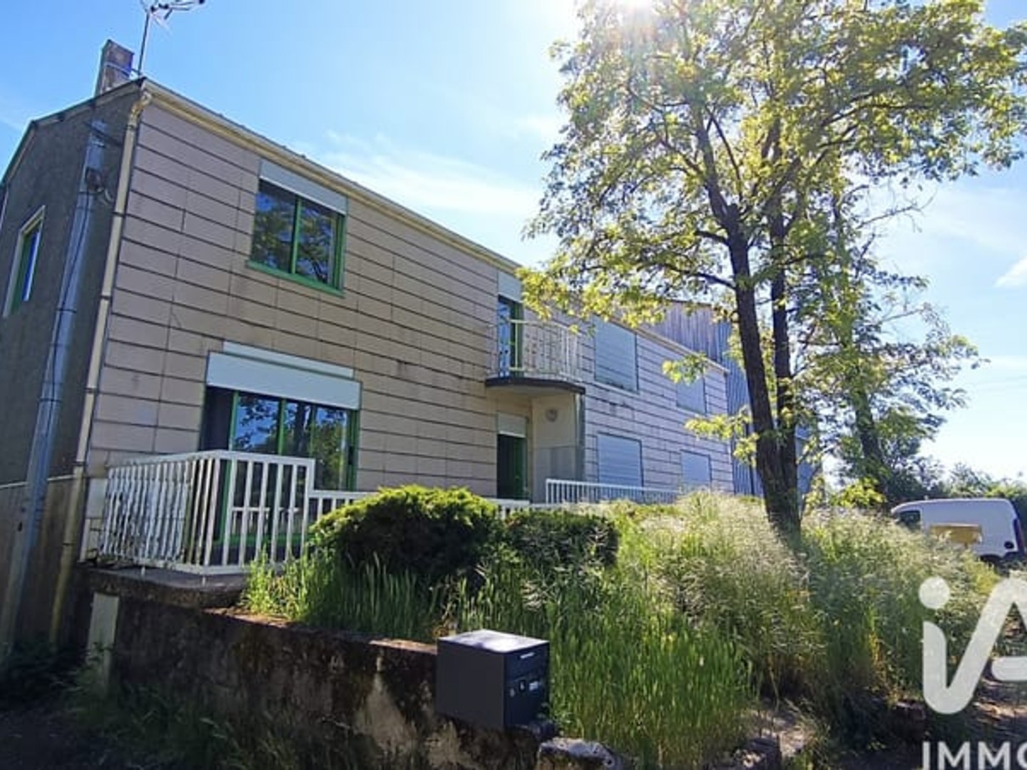 Maison avec appartements 404 m²