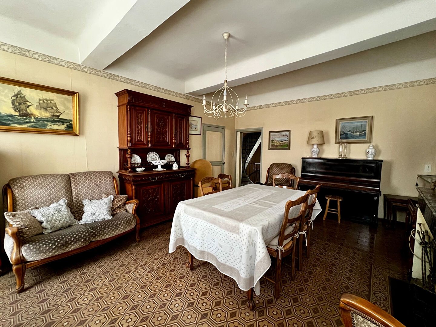 Maison à vendre - 7 pièces - 192m2 - Carcès (83570)
