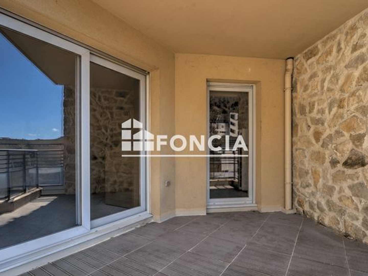 Appartement à vendre - 3 pièces - 64m2 - Saint-André-De-La... (06730)