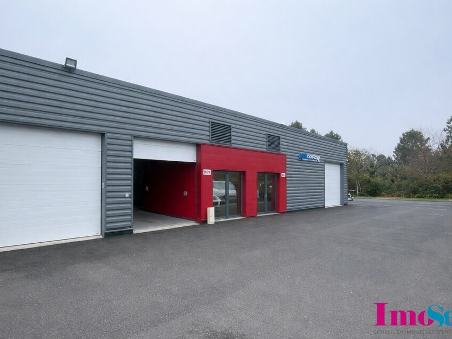 ENTREPOT à VENDRE