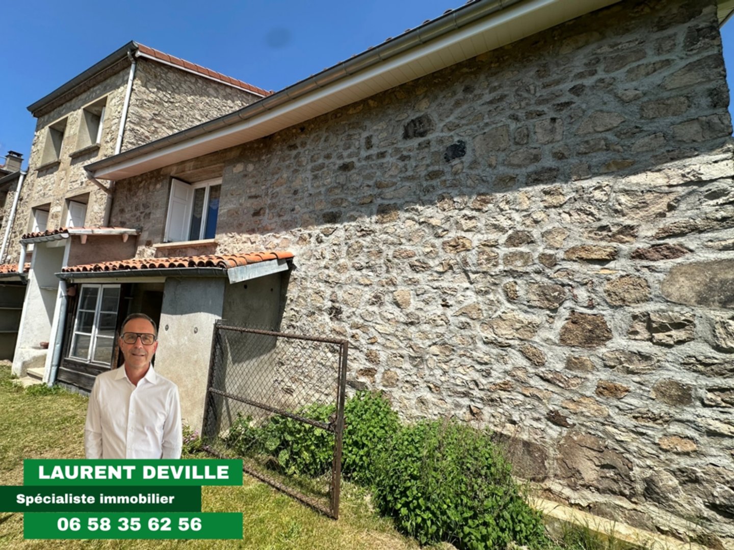 Maison à vendre - 8 pièces - 140m2 - Saint-Just-Malmont (43240)