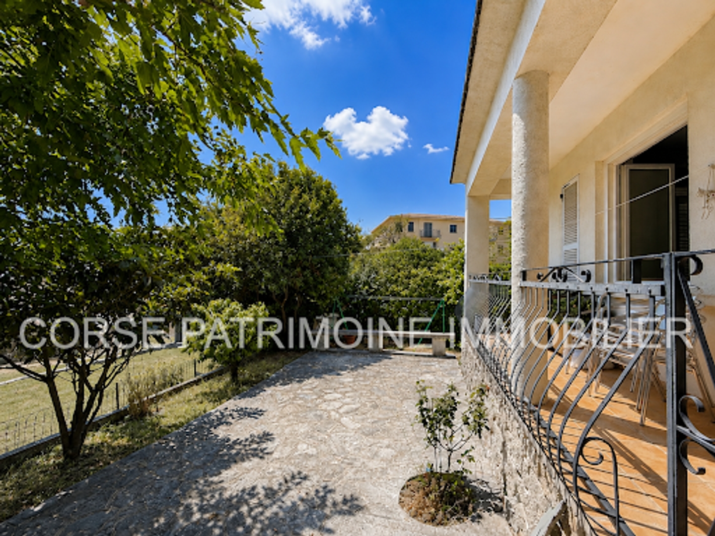 Maison à vendre - 5 pièces - 100m2 - Aléria (20270)
