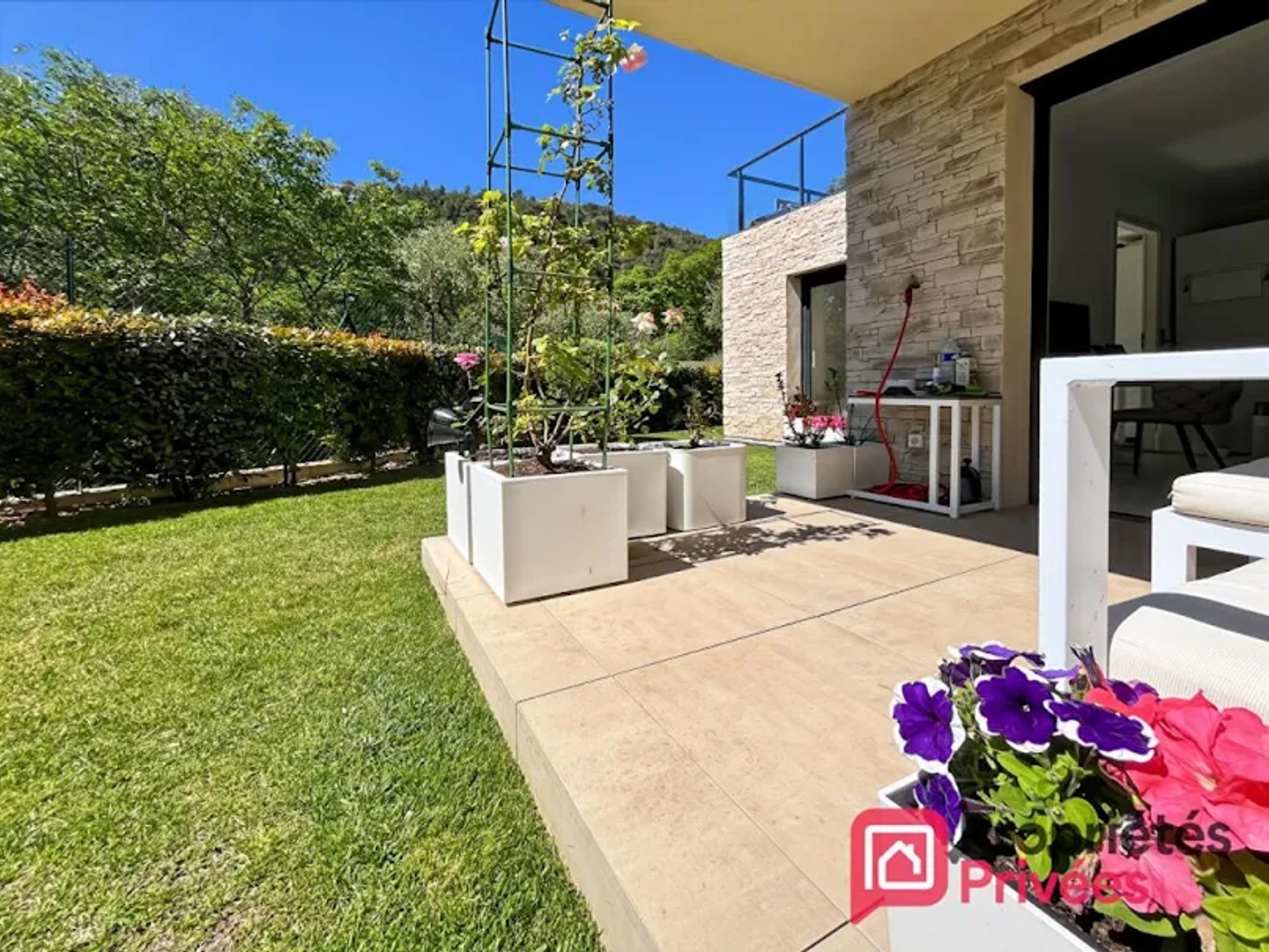 Appartement à vendre - 4 pièces - 73m2 - Èze (06360)