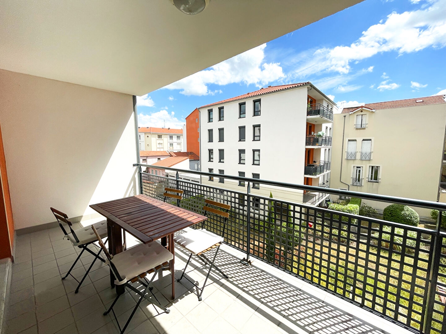 Appartement Clermont Ferrand 3 pièce(s) 64.2 m2 - SALINS
