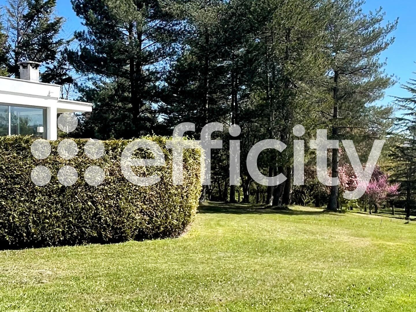 Maison 5 pièces 180 m²