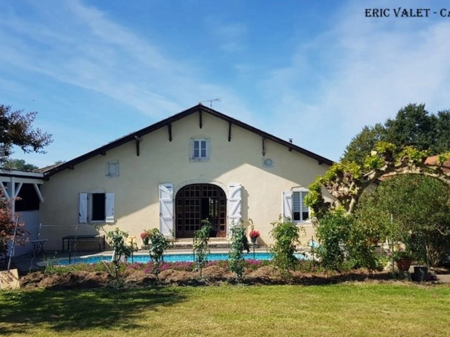 Maison 9 pièces 285 m²