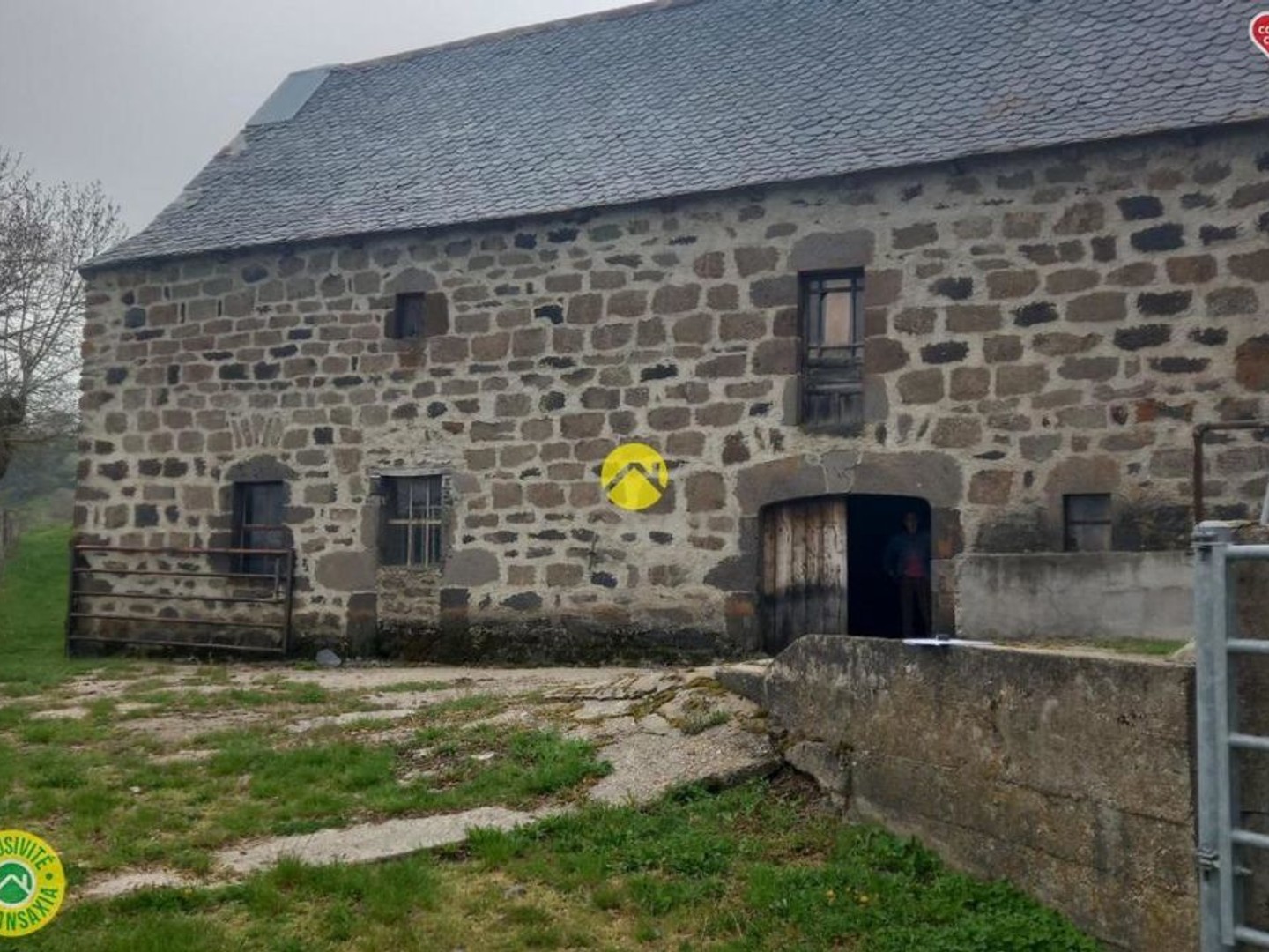CORPS DE FERME