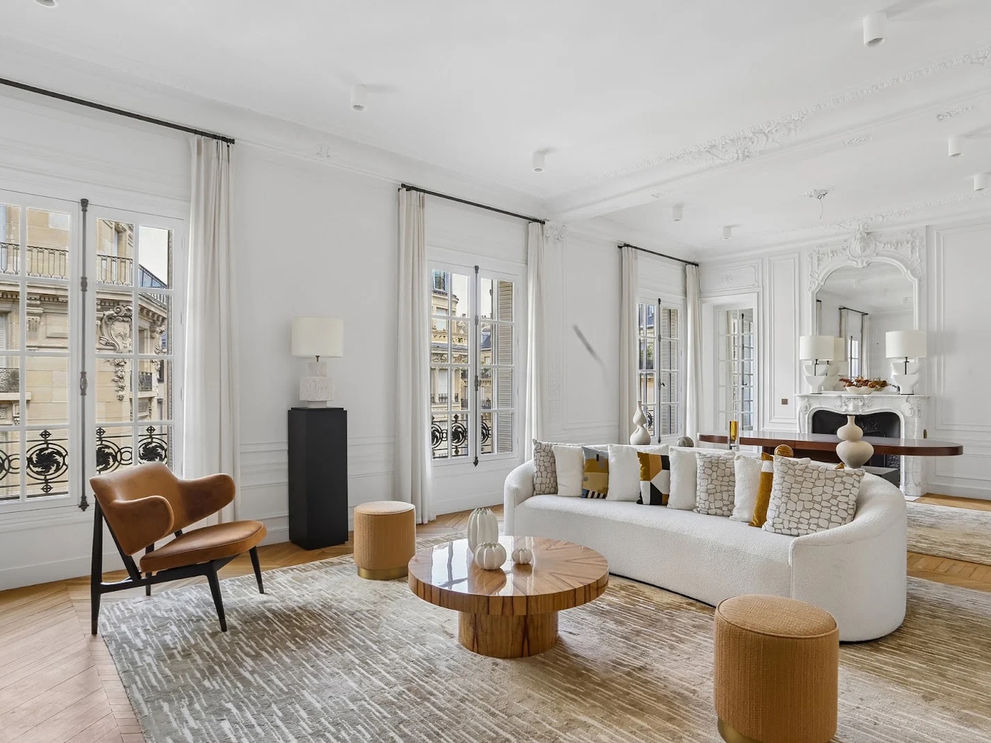 Appartement 6 pièces 252 m²
