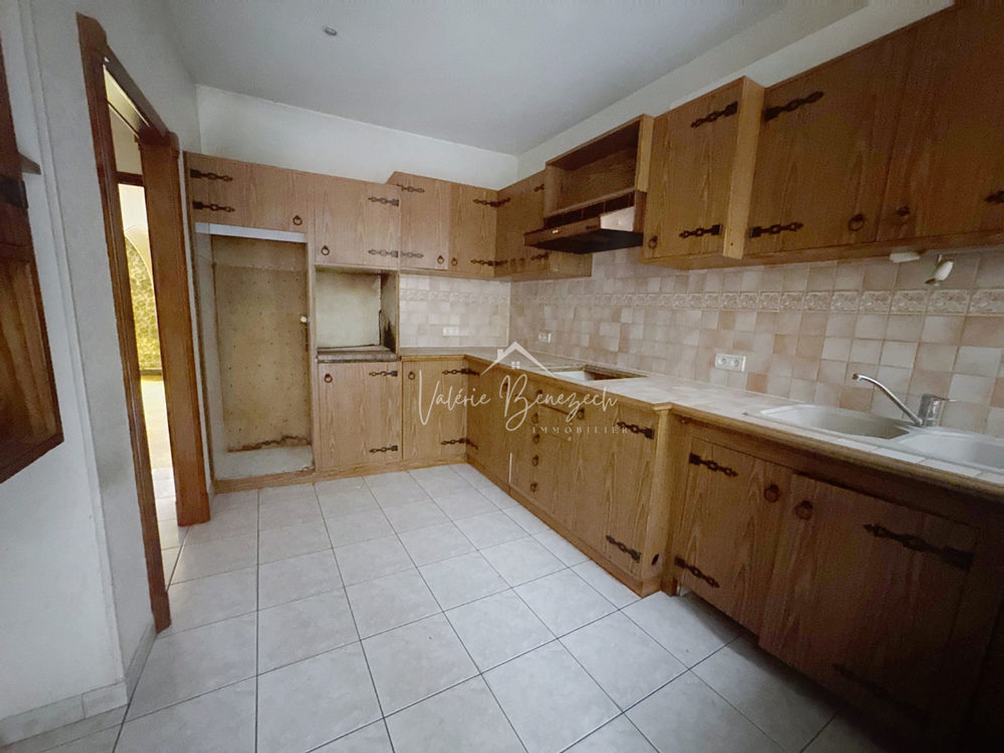 Immeuble à vendre - 7 pièces - 188m2 - Saint-Affrique (12400)