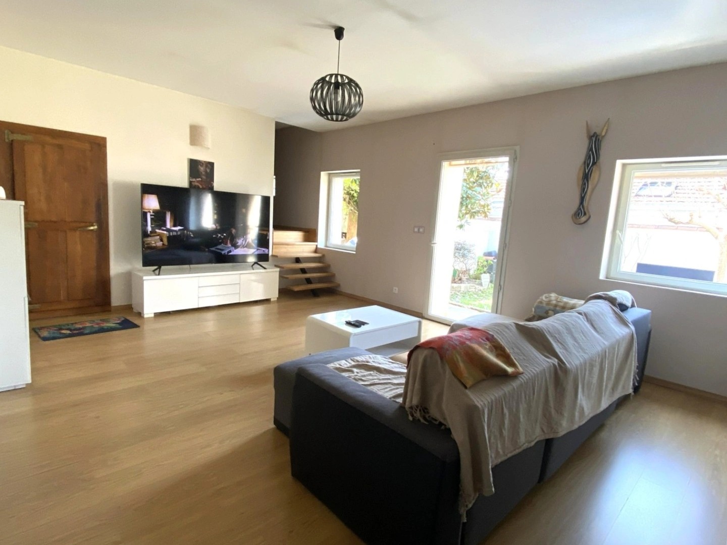 Maison 5 pièces 24 m²