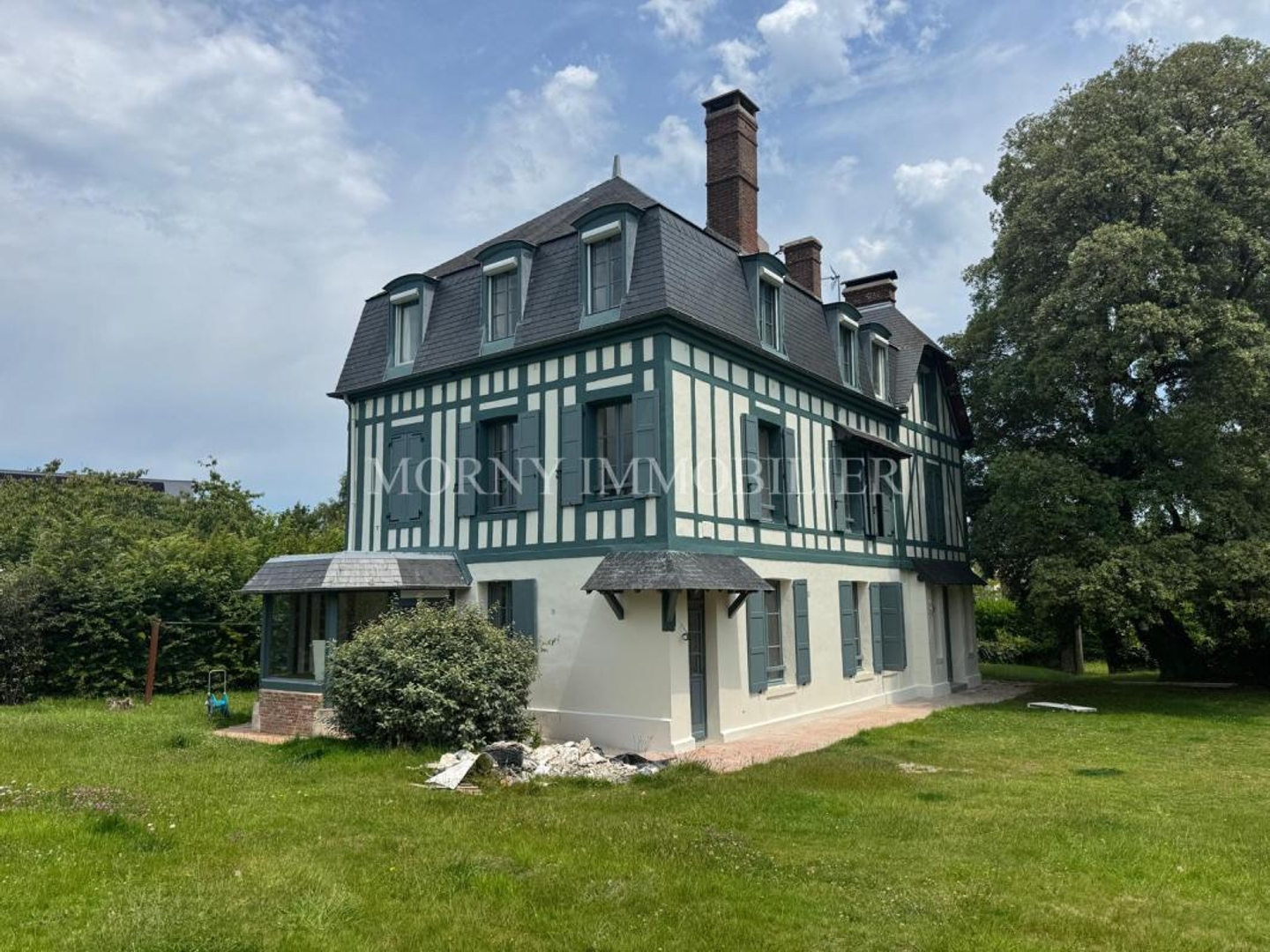 Vends propriété - 330 m² - 8 pièces, 5 chambres - Honfleur 14600