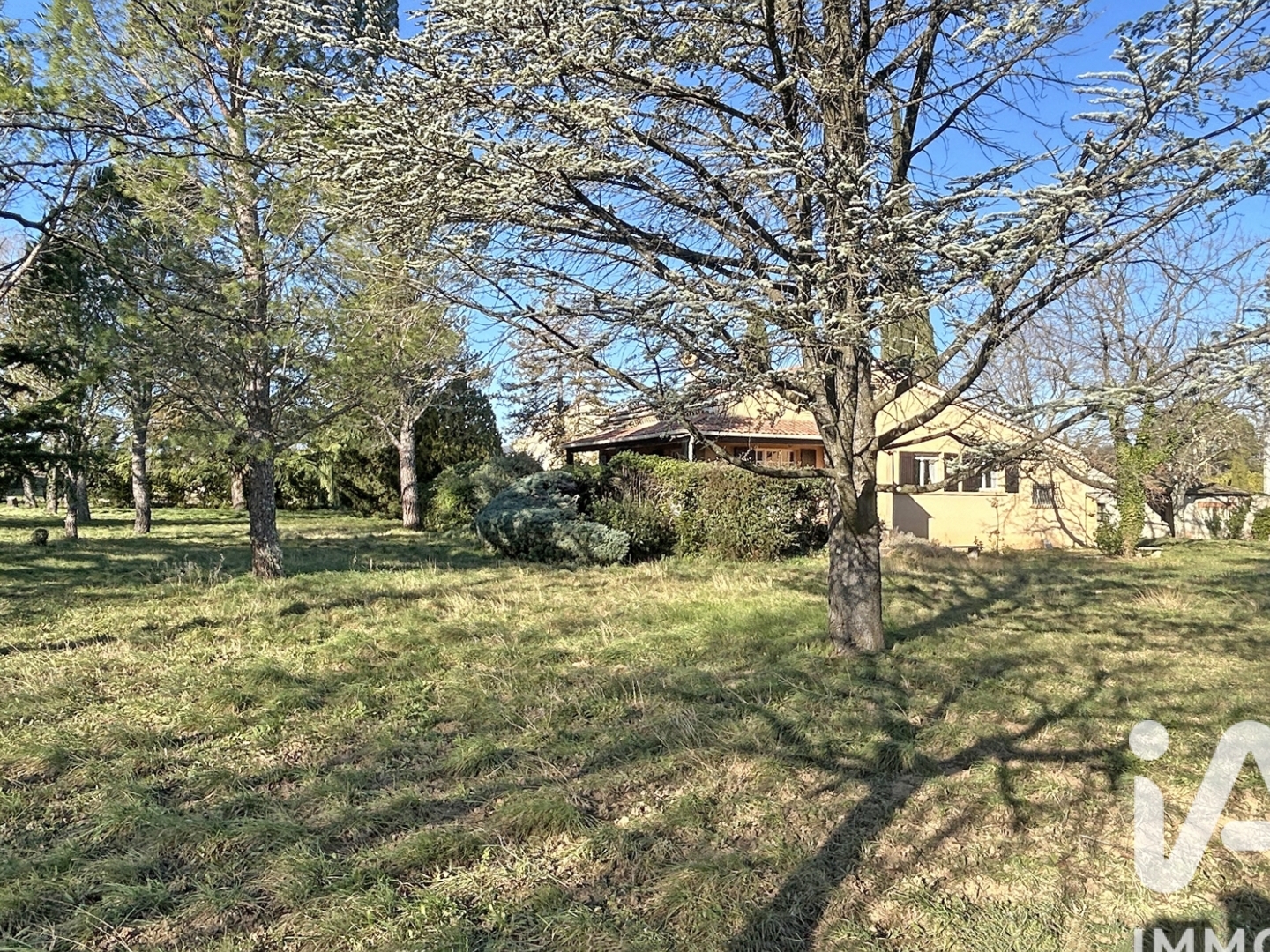 Maison à vendre - 5 pièces - 146m2 - Bourg-Saint-Andéol (07700)