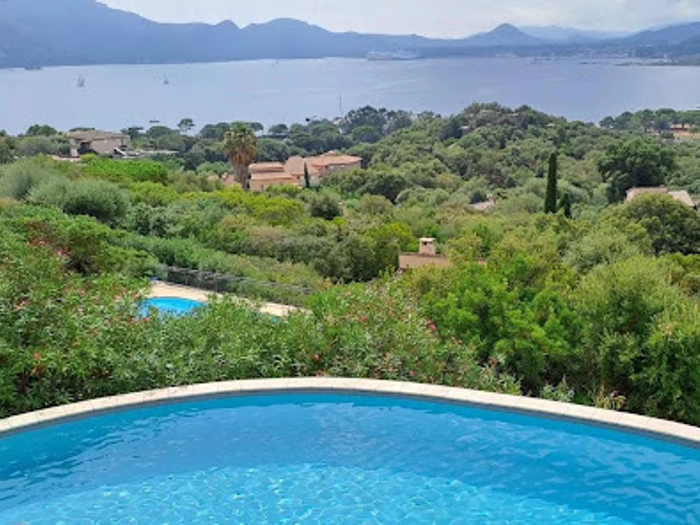 Villa 250 m²