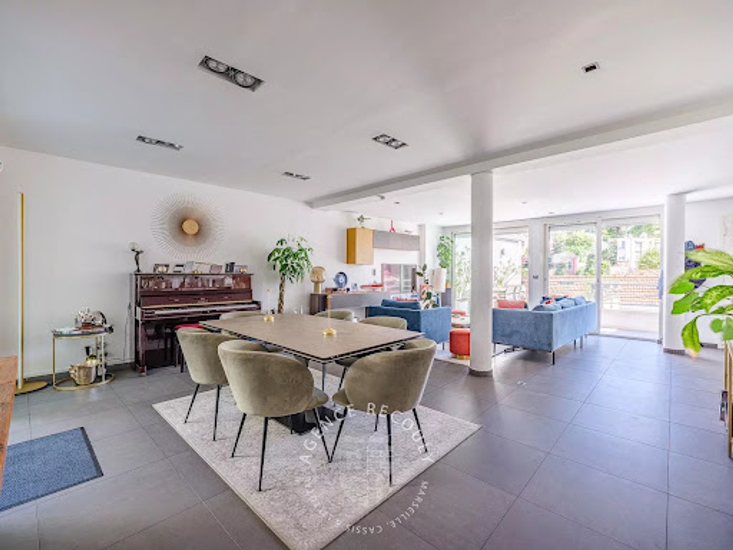 Maison à vendre - 5 pièces - 142m2 - Marseille 7e (13007)