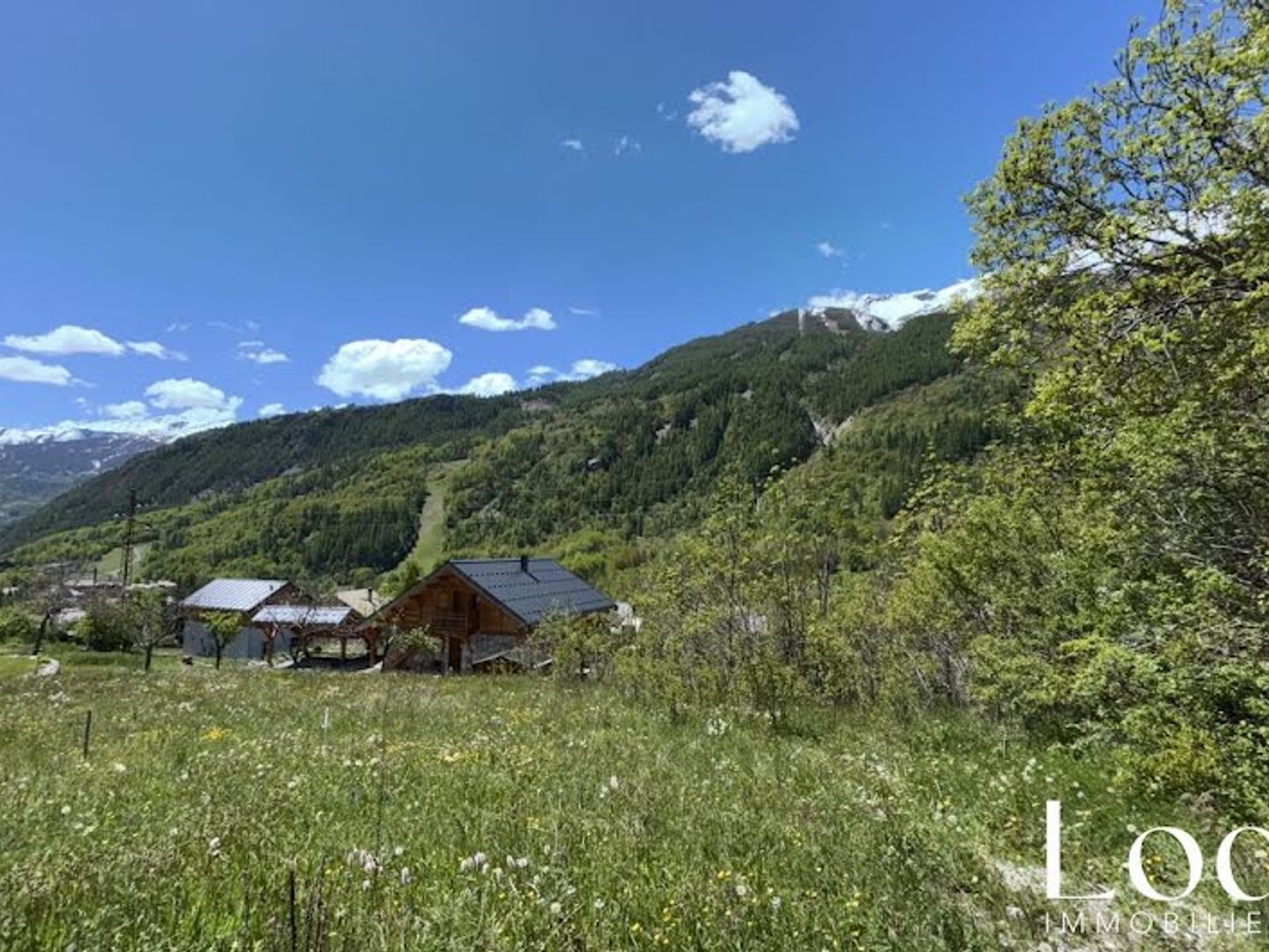 Terrain à vendre - 1250m2 - Vallouise-Pelvoux (05340)