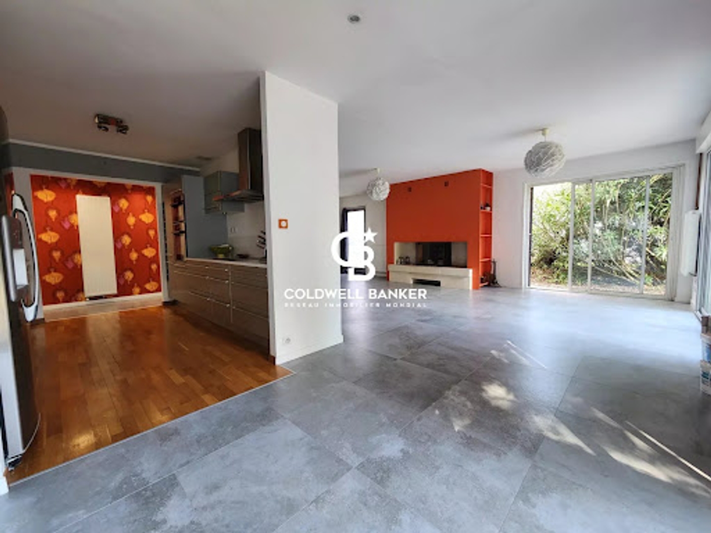 Maison à vendre - 7 pièces - 196m2 - Mérignac (33700)