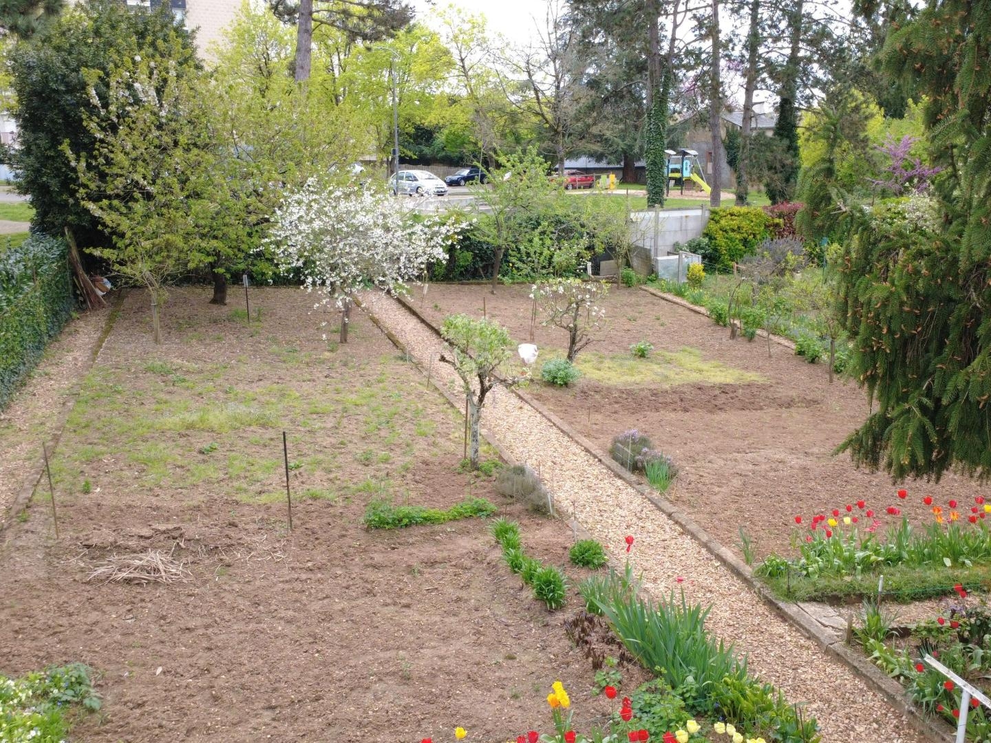 Maison avec grand terrain à Poitiers !
