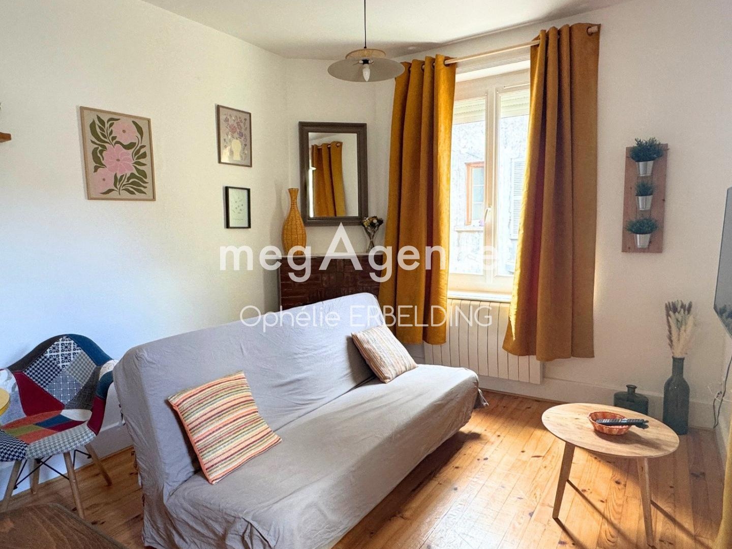 Charmante maison d'environ 37 m² au calme avec terrasse et cave