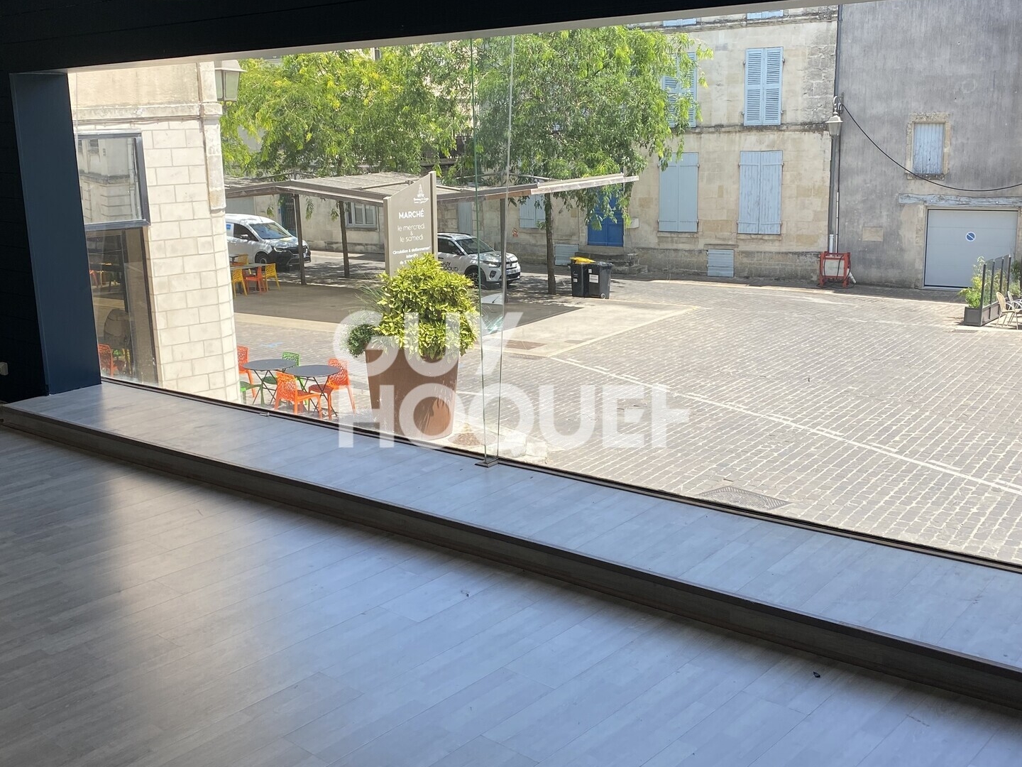 Local commercial 91 m²