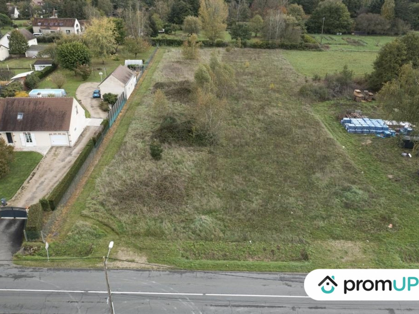 Terrain 2550 m²