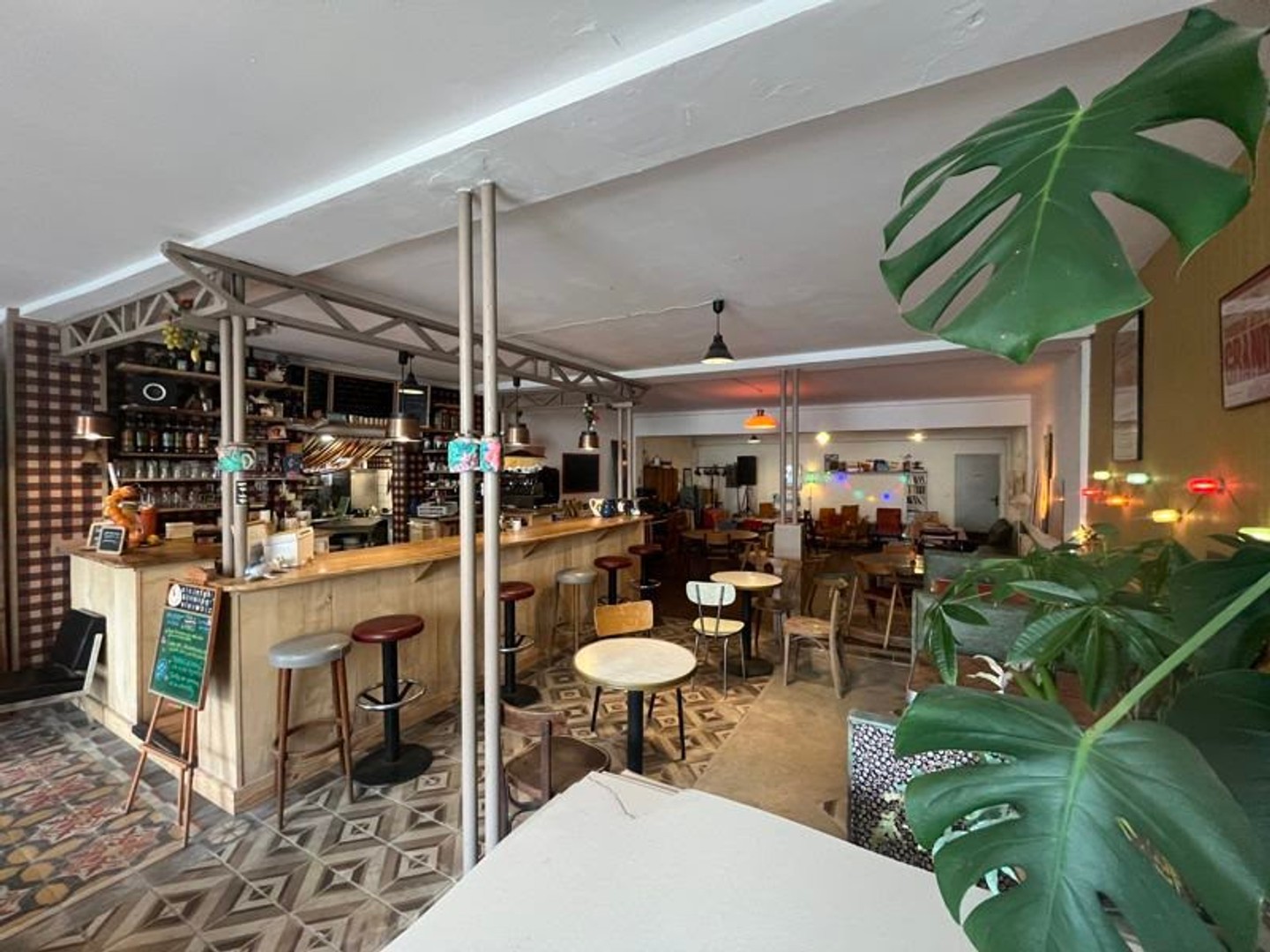 Maison à vendre - 8 pièces - 193m2 - Lisle (24350)