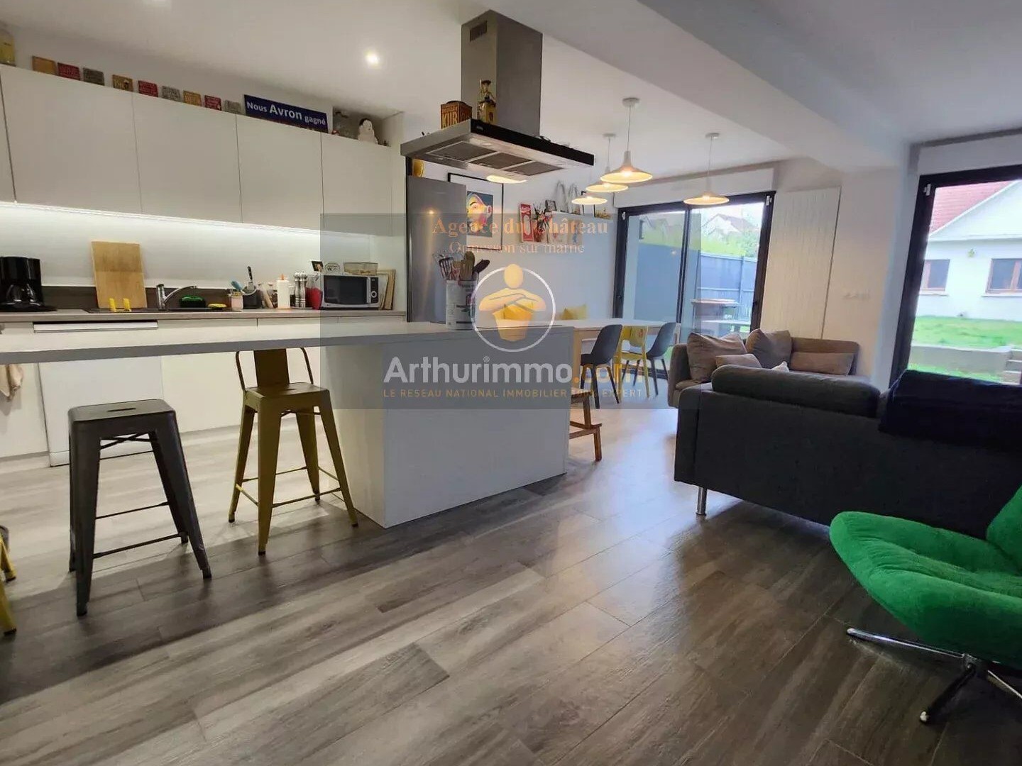 Maison récente 4 chambres + Dépendance