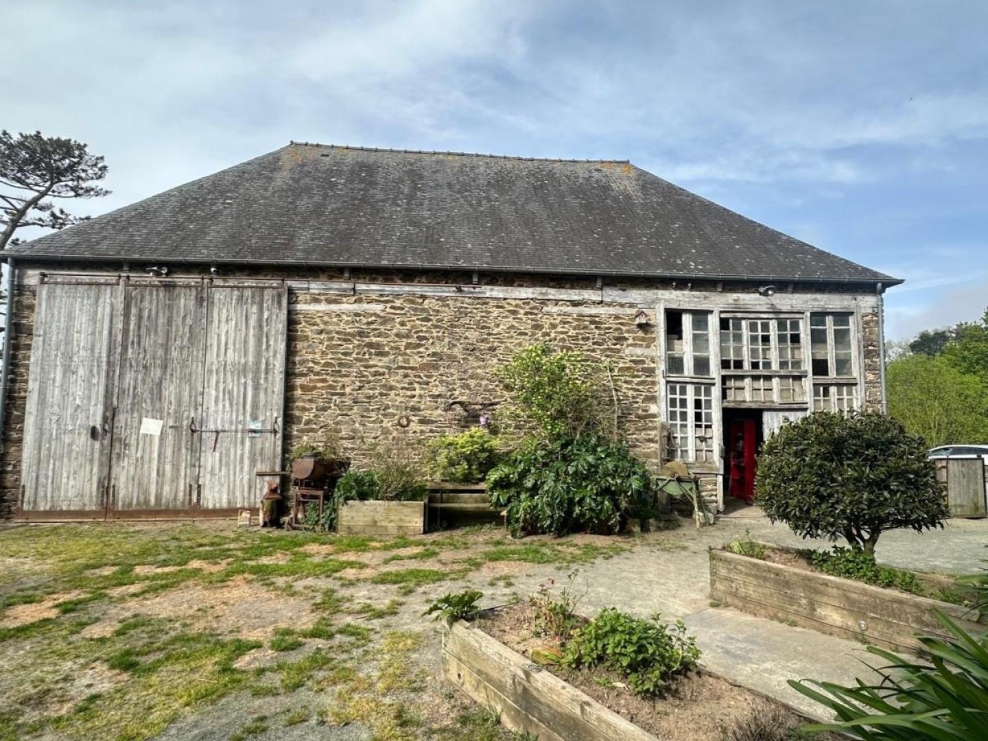 Immeuble à vendre - 334m2 - La Roche-Jaudy (22450)