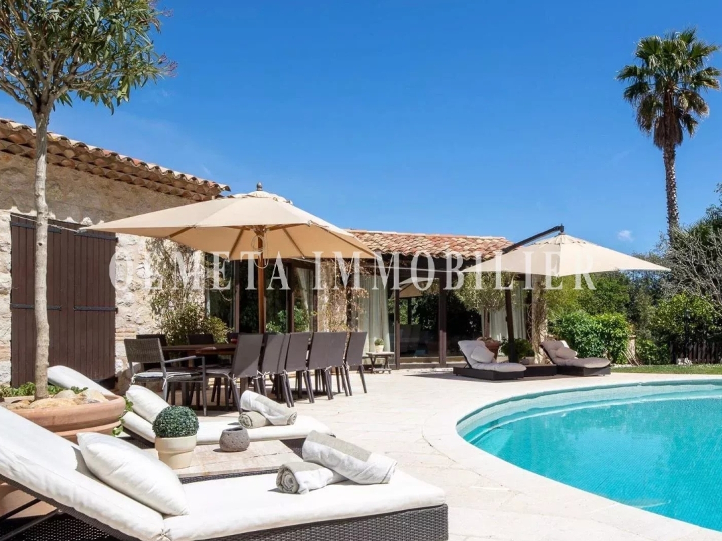 Maison à vendre - 10 pièces - 540m2 - Saint-Paul-De-Vence (06570)