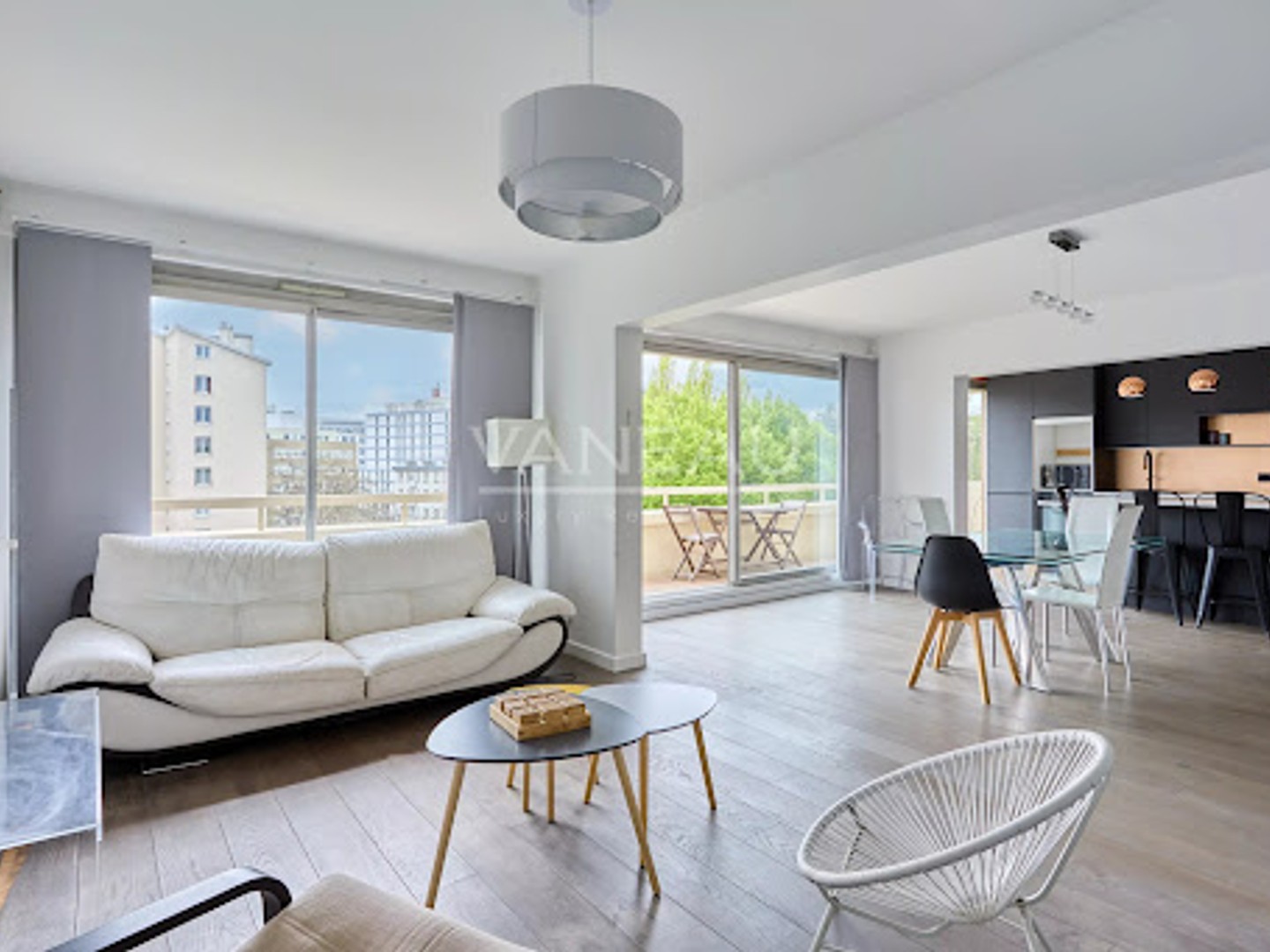 Appartement à vendre - 5 pièces - 107m2 - Boulogne-Billancourt (92100)