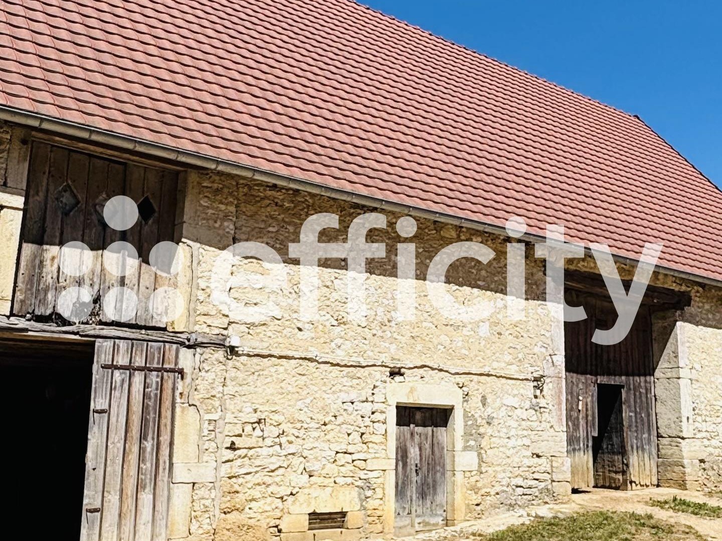 Maison à vendre - 6 pièces - 290m2 - Arceau (21310)