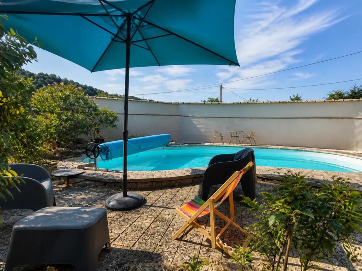 Maison à vendre - 10 pièces - 196m2 - Saint-Paul-Le-Jeune (07460)