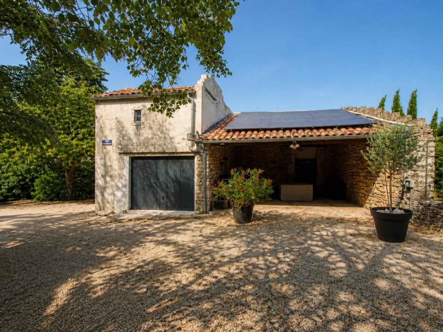 Maison à vendre - 10 pièces - 196m2 - Saint-Paul-Le-Jeune (07460)