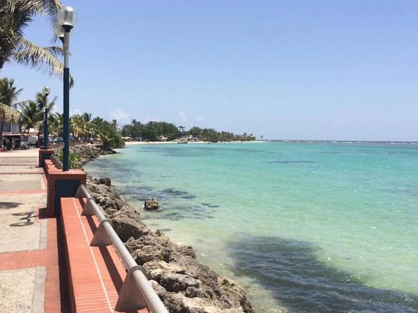 Locaux à vendre - 37m2 - Sainte-Anne (97180)