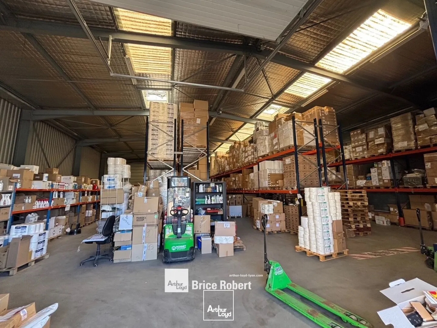 Locaux à vendre - 1250m2 - Saint-Quentin-Fal... (38070)
