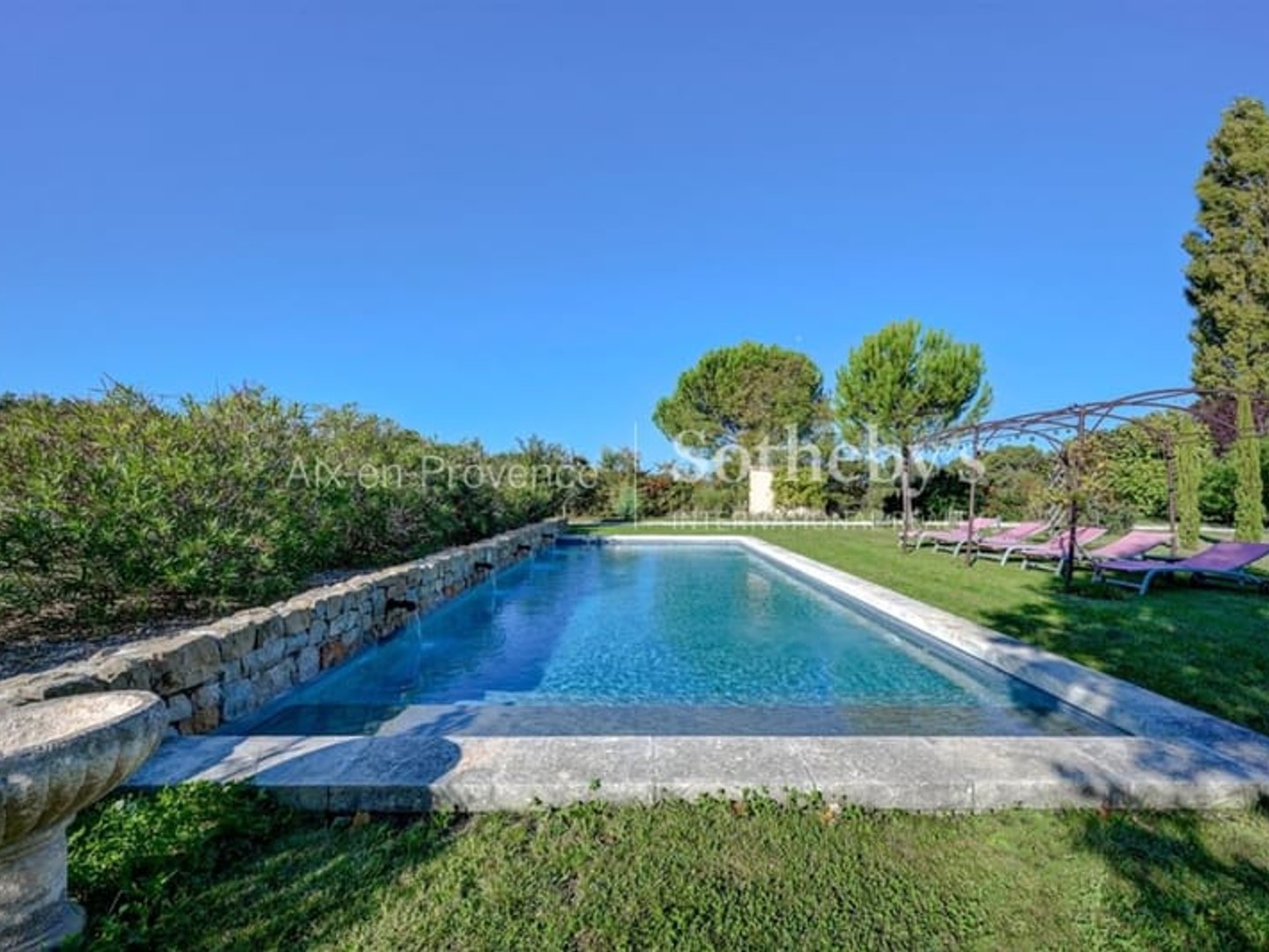 Maison à vendre - 8 pièces - 180m2 - Aix-En-Provence (13100)