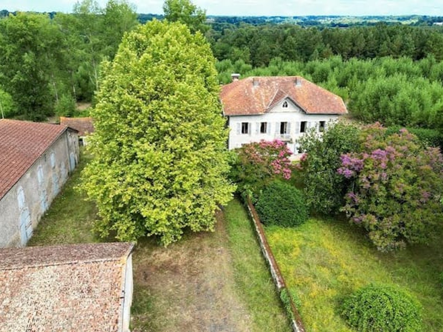 Propriété 10 pièces 400 m²