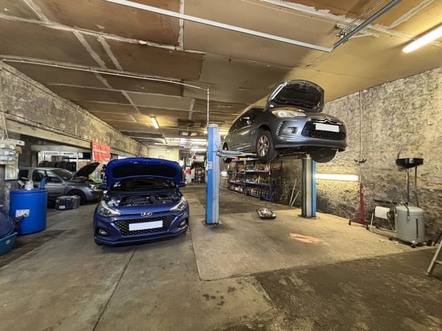 À Vendre : Fonds de Commerce - Garage à LIMOGES