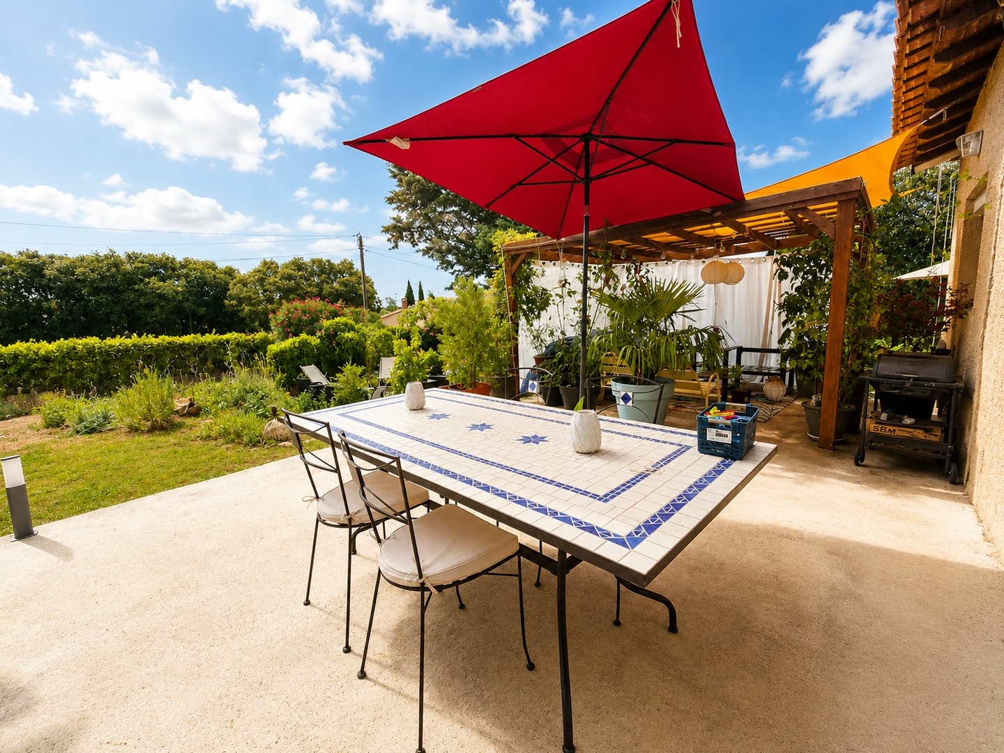 Maison à vendre - 5 pièces - 153m2 - Sussargues (34160)