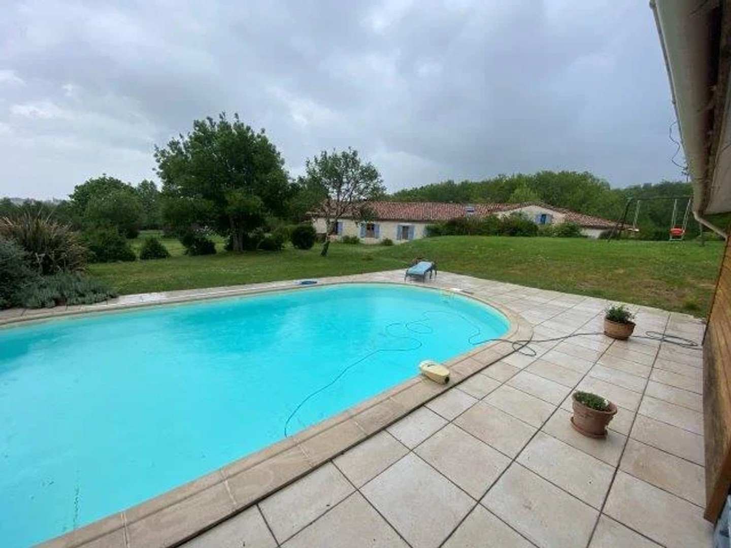 Maison à vendre - 7 pièces - 335m2 - Gimont (32200)