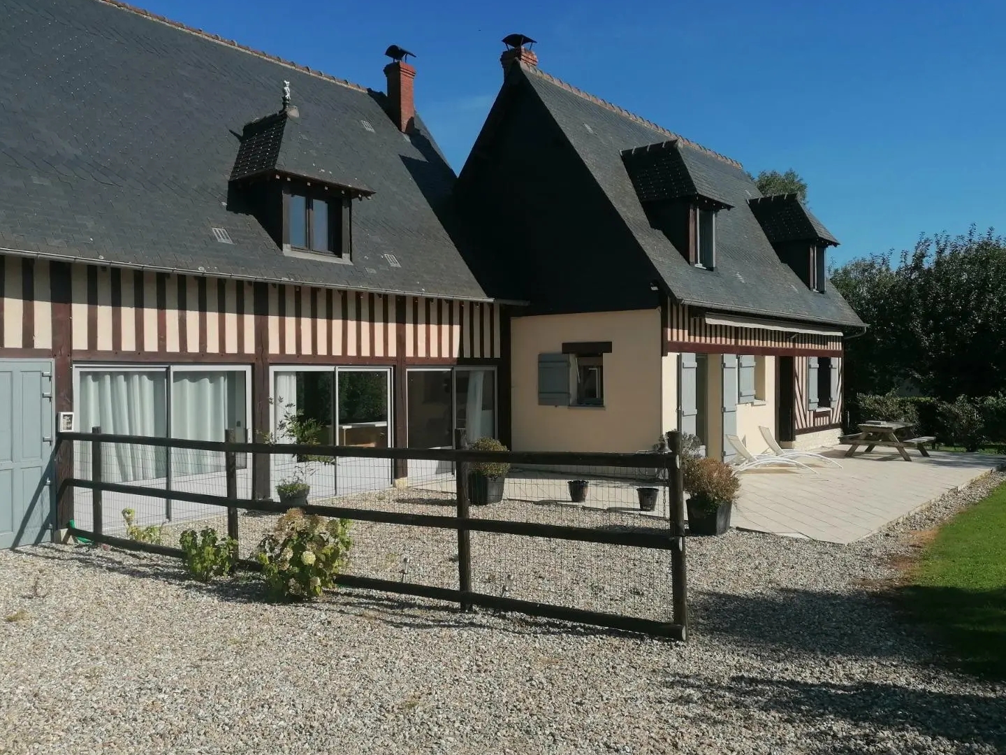 Maison 5 pièces 203 m²