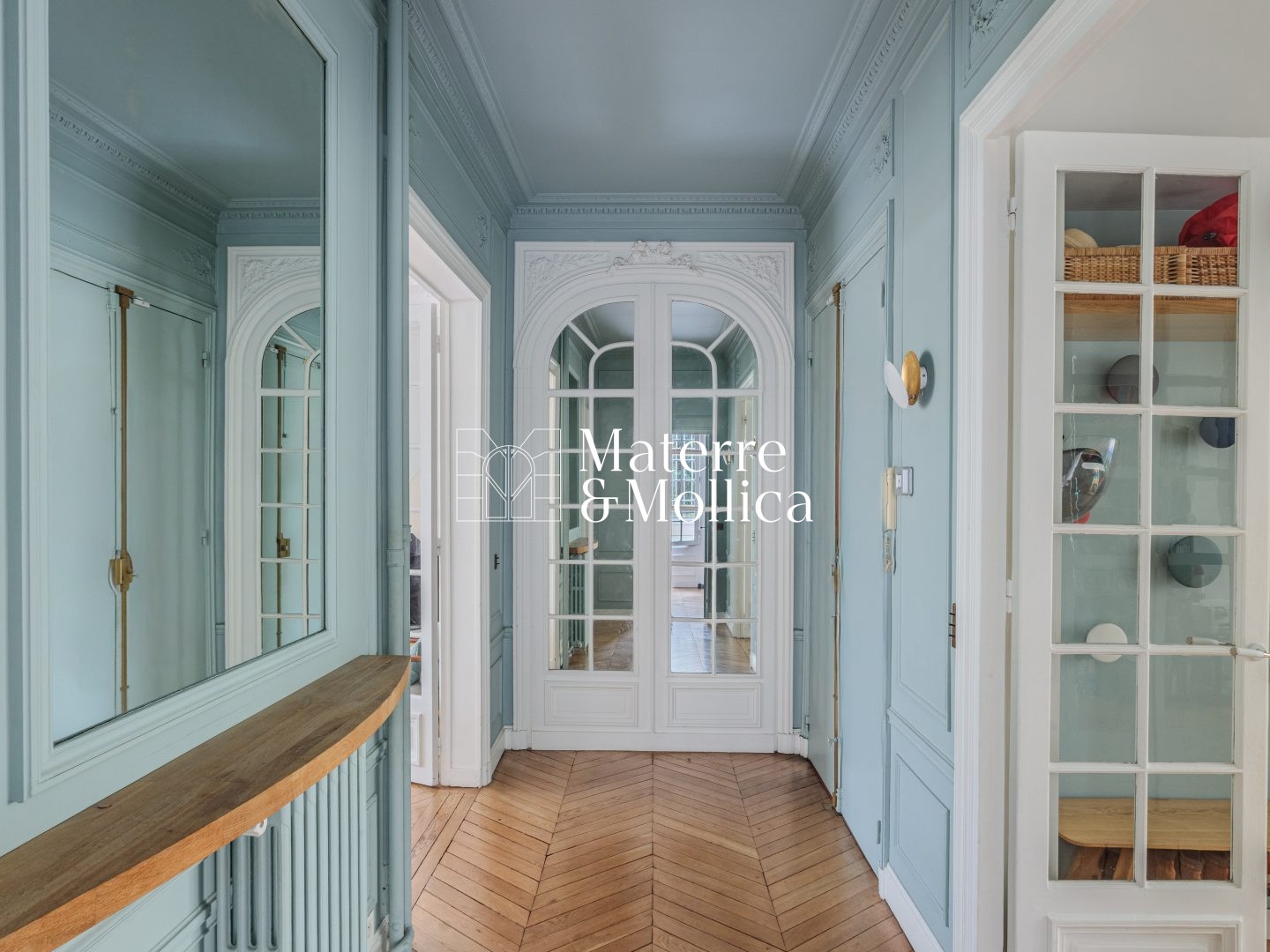 À vendre | 5p et plus, 6 pièces situé à Paris (75007)