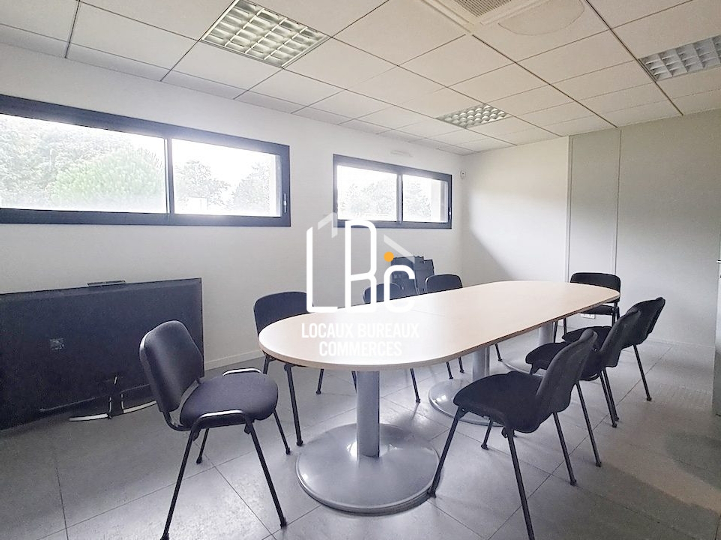 Locaux à vendre - 207m2 - Remouillé (44140)