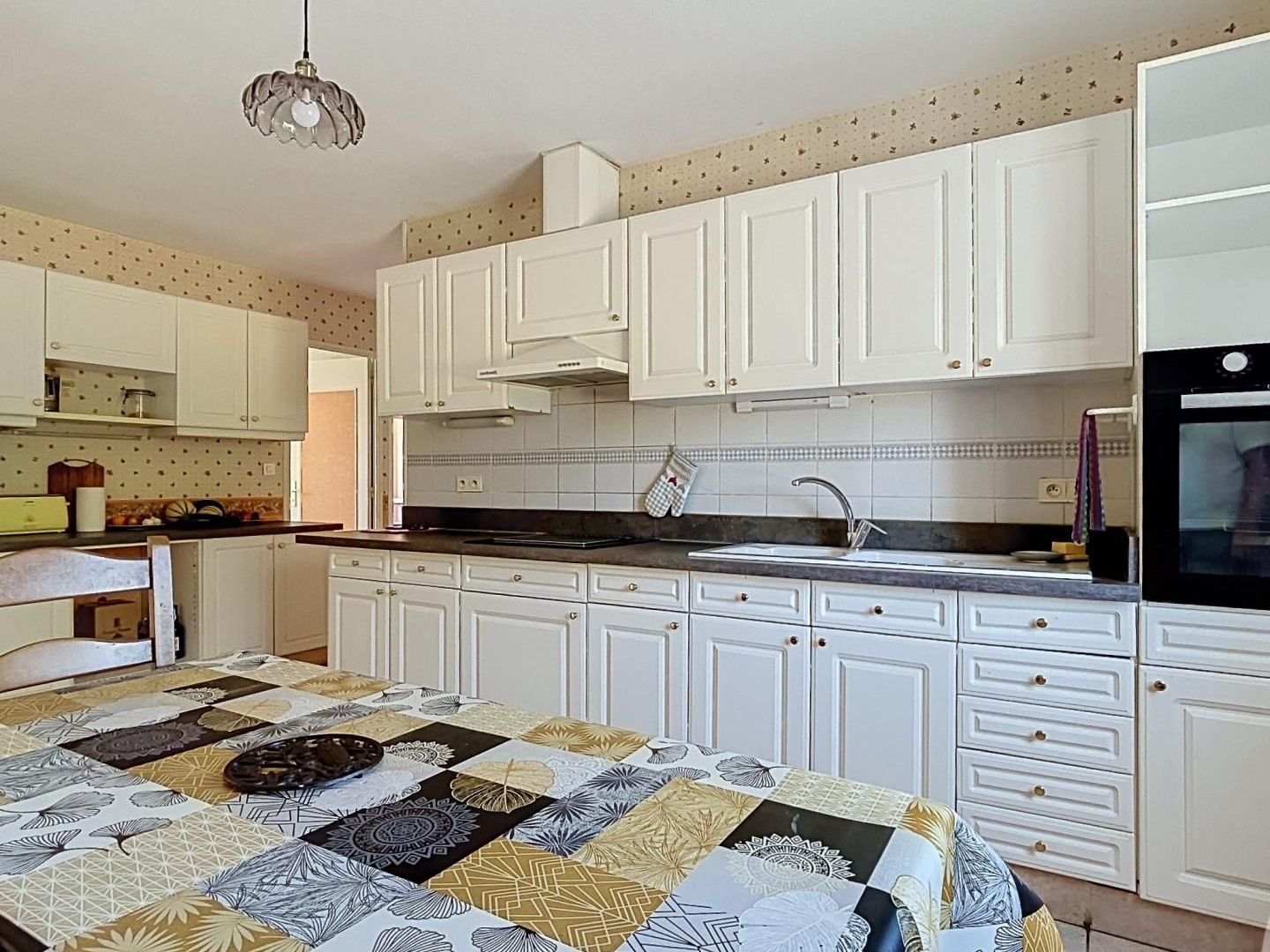 Maison à vendre - 5 pièces - 140m2 - Châtel-De-Neuvre (03500)