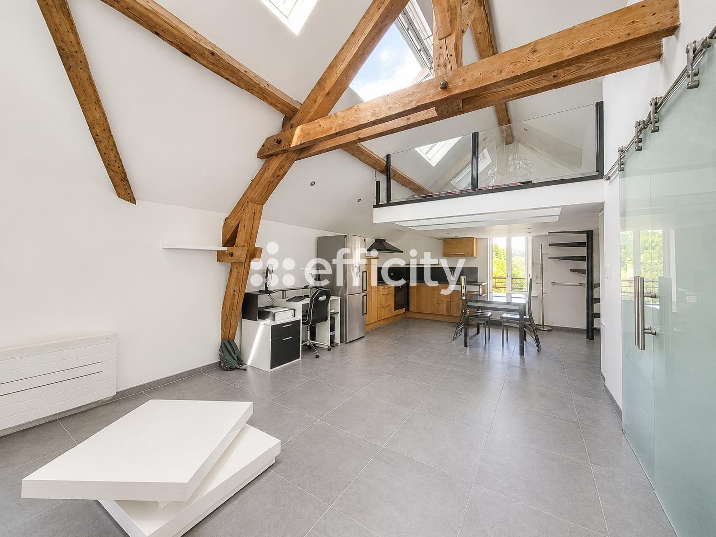 Appartement à vendre - 1 pièce - 43m2 - Charbonnières-Les... (69260)