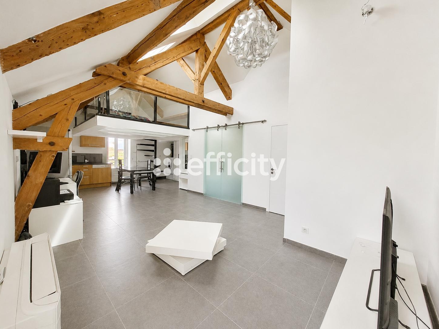 Appartement à vendre - 1 pièce - 43m2 - Charbonnières-Les... (69260)
